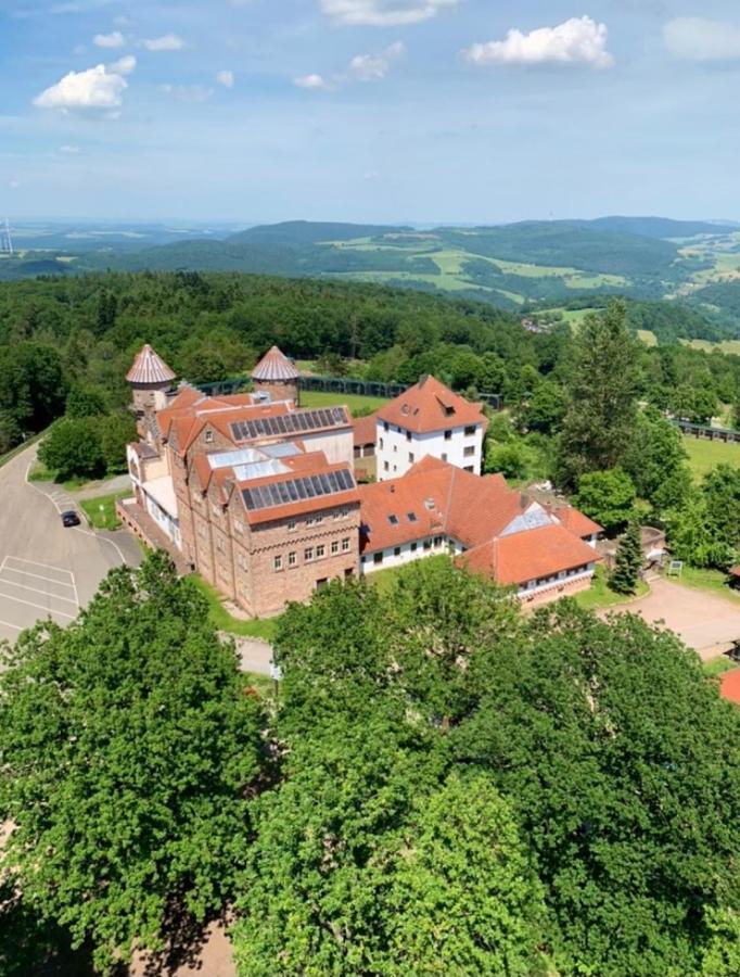 Luxus Appartement Im Schloss Fockelberg Екстериор снимка